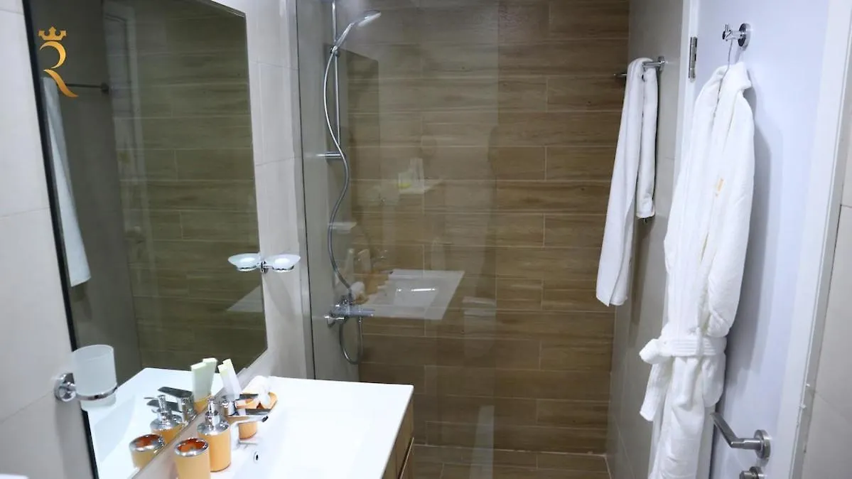 Apartamento Masdar 2Br Apt Pool Parking And Near The Airport Abu Dhabi