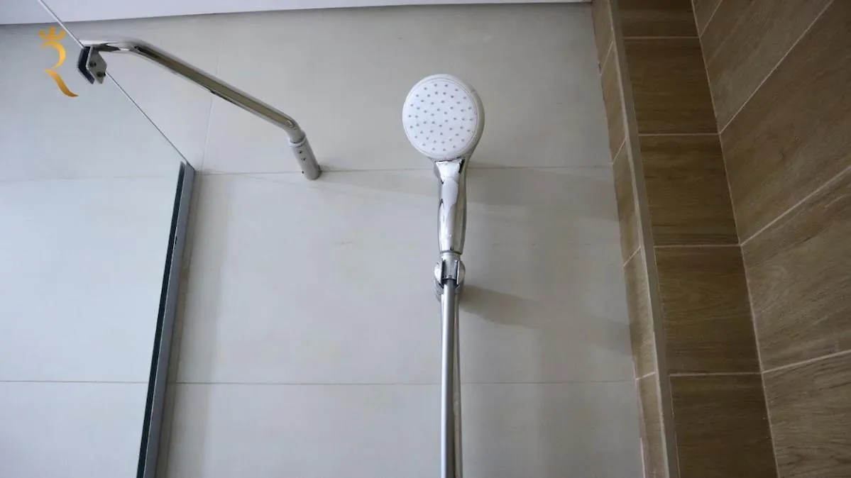 Masdar 2Br Apt Pool Parking And Near The Airport Abu Dhabi Apartamento