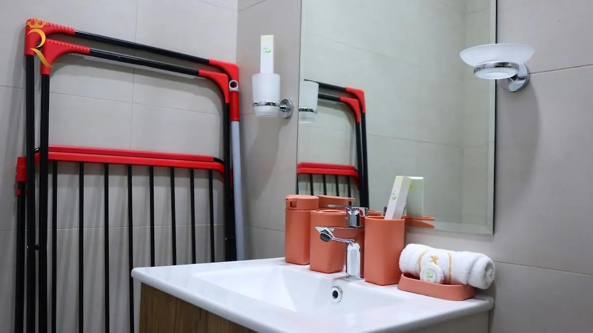 Masdar 2Br Apt Pool Parking And Near The Airport Abu Dhabi Apartamento